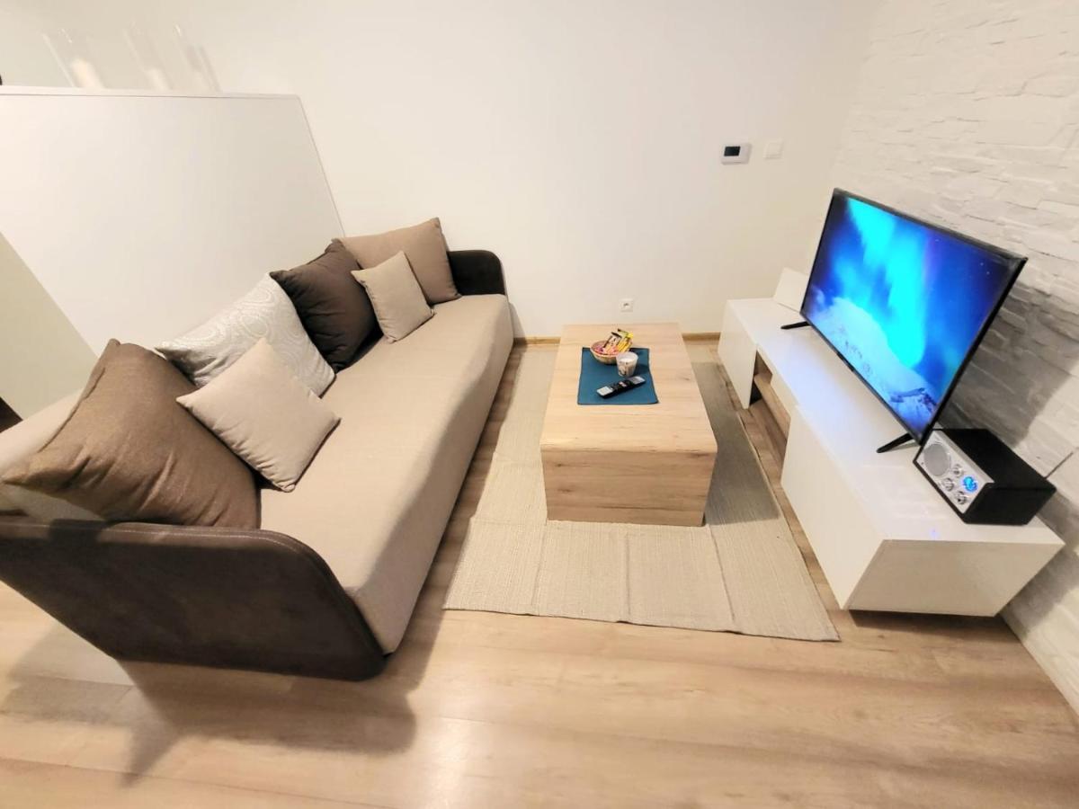 Velky Apartman 3 Bratislava Eksteriør billede