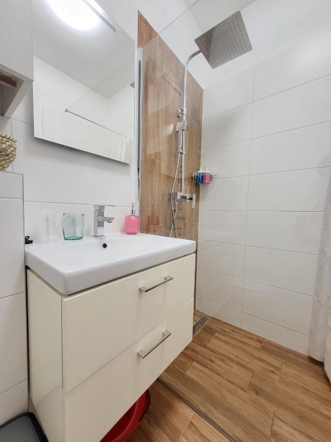 Velky Apartman 3 Bratislava Eksteriør billede
