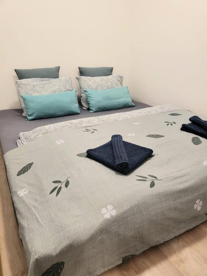 Velky Apartman 3 Bratislava Eksteriør billede