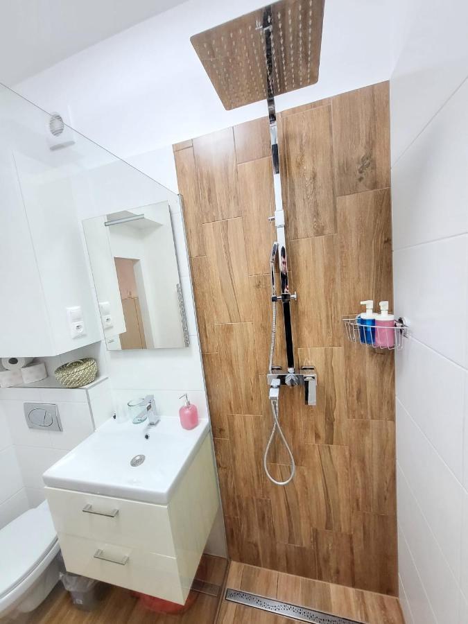 Velky Apartman 3 Bratislava Eksteriør billede