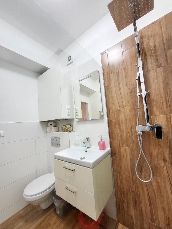 Velky Apartman 3 Bratislava Eksteriør billede